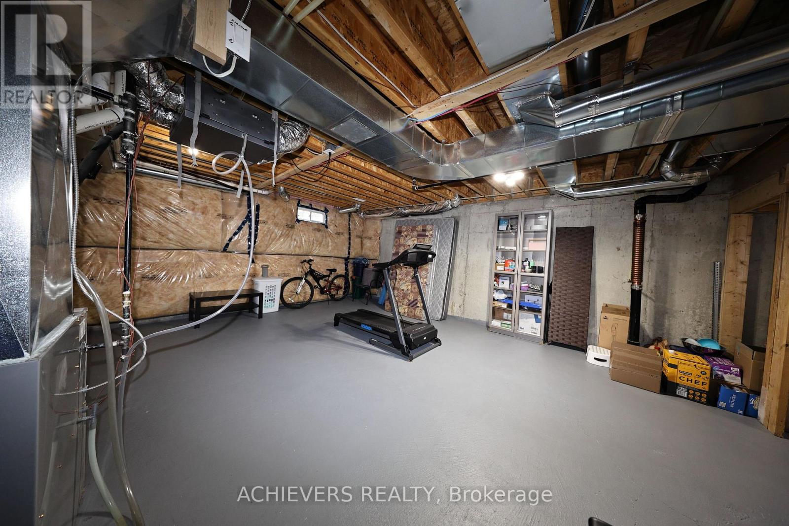 54 Veterans Street, Bradford West Gwillimbury, Ontario  L3A 4L4 - Photo 44 - N13450118