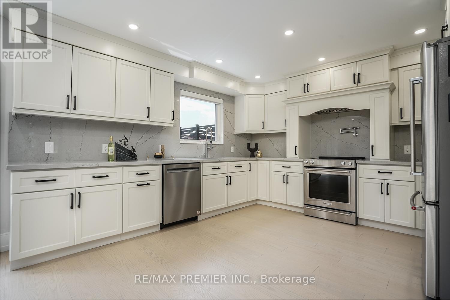 157 Jeanne Drive, Vaughan, Ontario L4L 1X8 - Photo 16 - N13459142