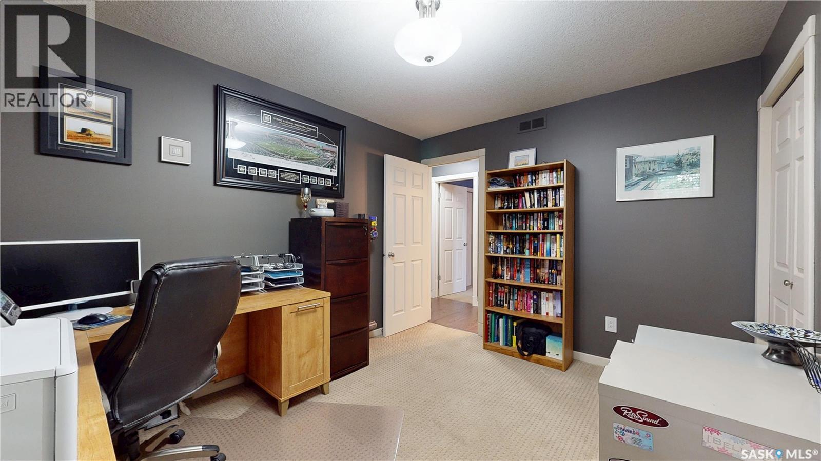 1347 Hleck Place N, Regina, Saskatchewan  S4X 4R2 - Photo 19 - SK039874