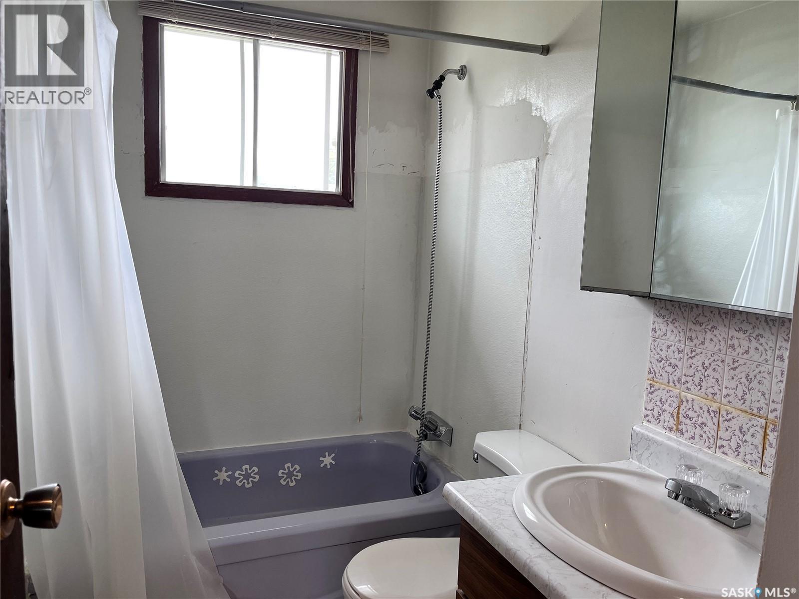 215 Burns Avenue W, Melfort, Saskatchewan  S0E 1A0 - Photo 6 - SK039848