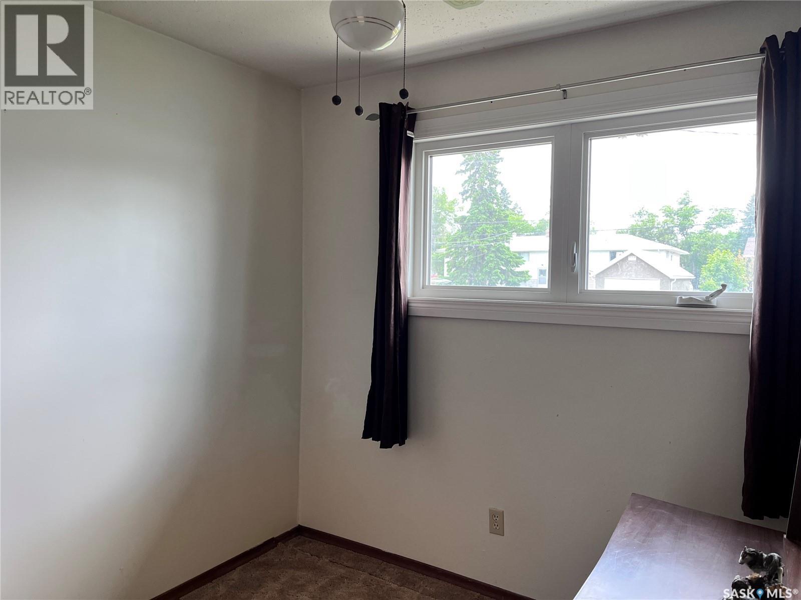 215 Burns Avenue W, Melfort, Saskatchewan  S0E 1A0 - Photo 9 - SK039848