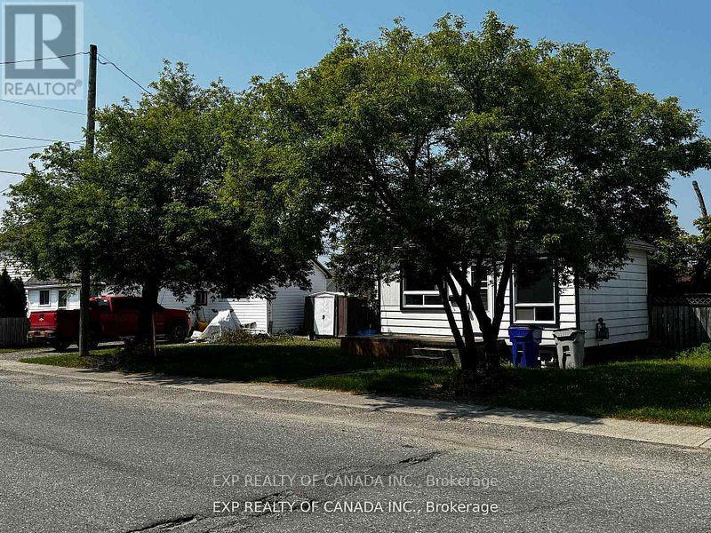 337-345 Preston Street, Timmins, Ontario  P4N 3P2 - Photo 2 - T13460794