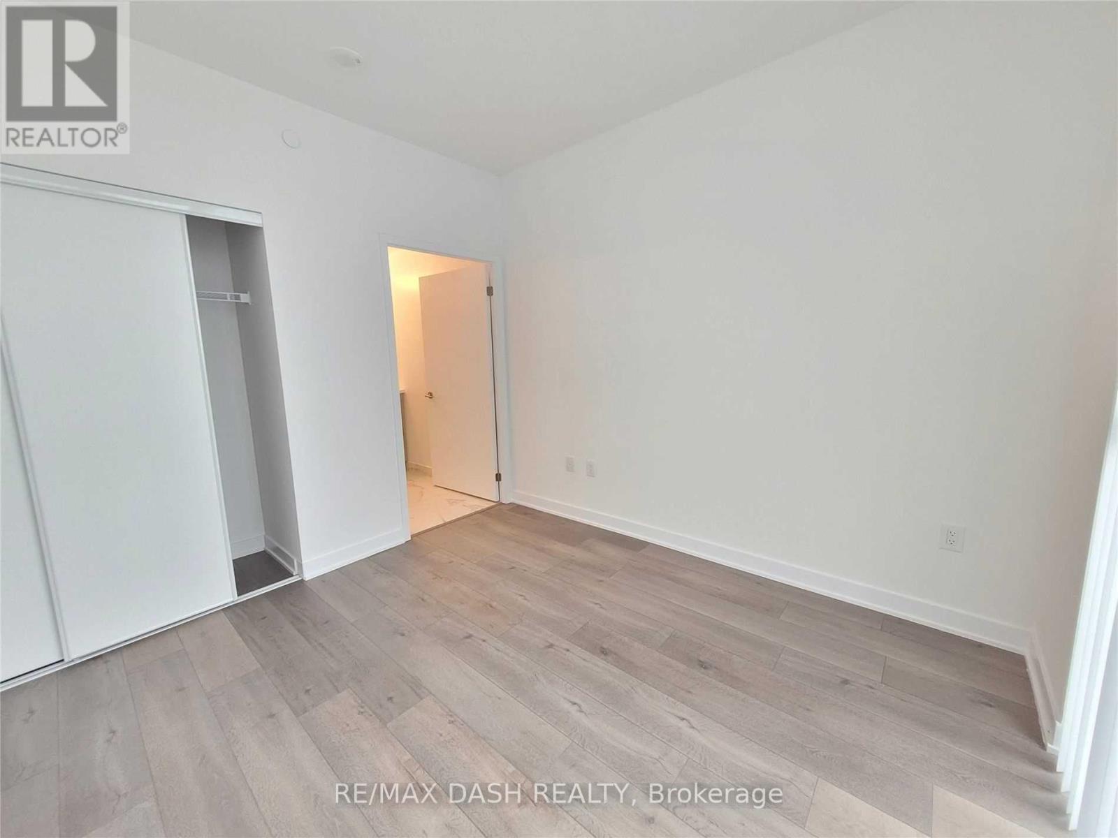 1118 - 10 Honeycrisp Crescent, Vaughan, Ontario  L4K 0M7 - Photo 10 - N13459772