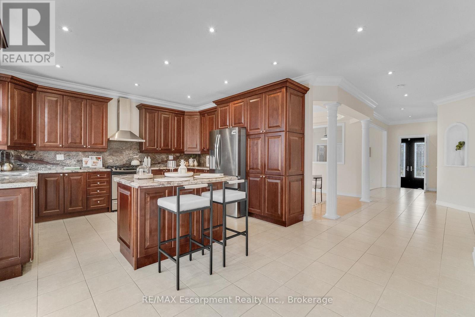 2298 Salcome Drive, Oakville, Ontario  L6H 7N2 - Photo 20 - W13460478