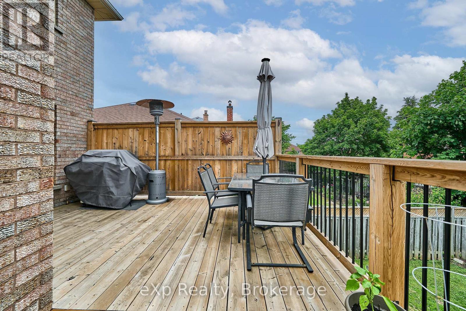43 Forest Heights Street, Whitby, Ontario  L1R 1T7 - Photo 6 - E13460778