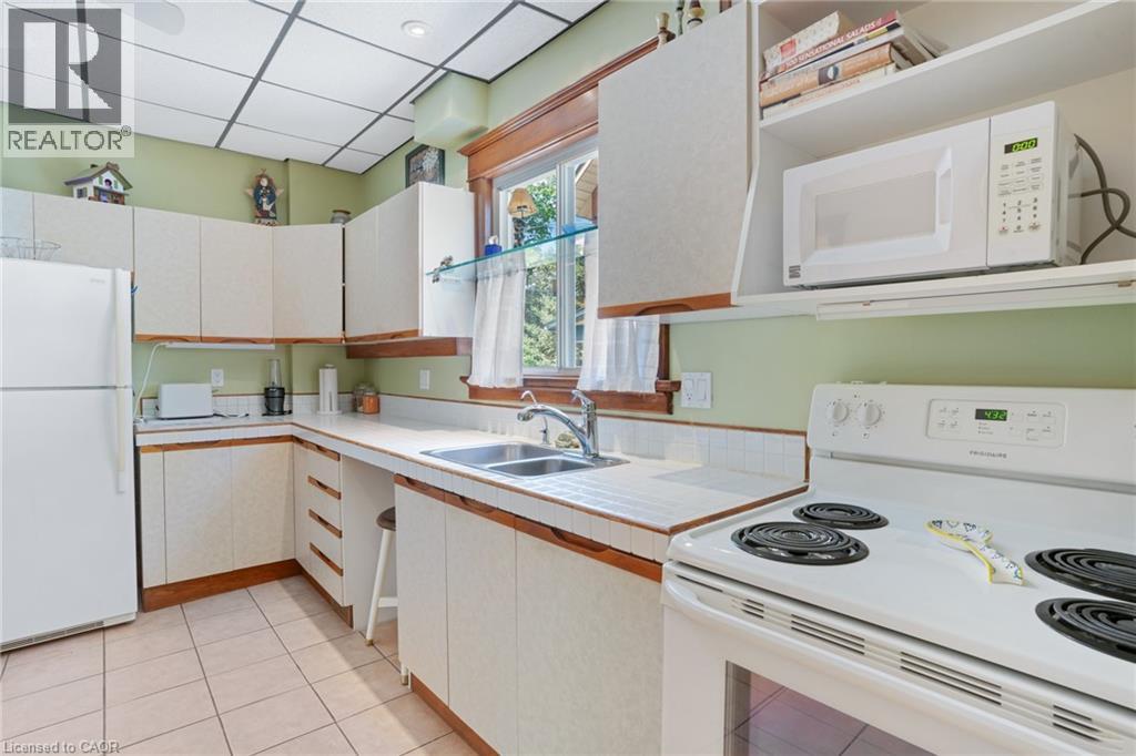 130 Moore Avenue, Kitchener, Ontario  N2H 3S7 - Photo 14 - 40838351