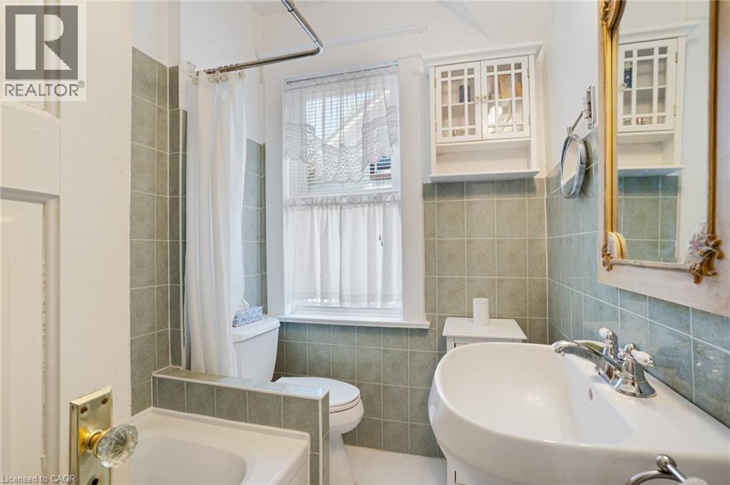 130 Moore Avenue, Kitchener, Ontario  N2H 3S7 - Photo 27 - 40838351
