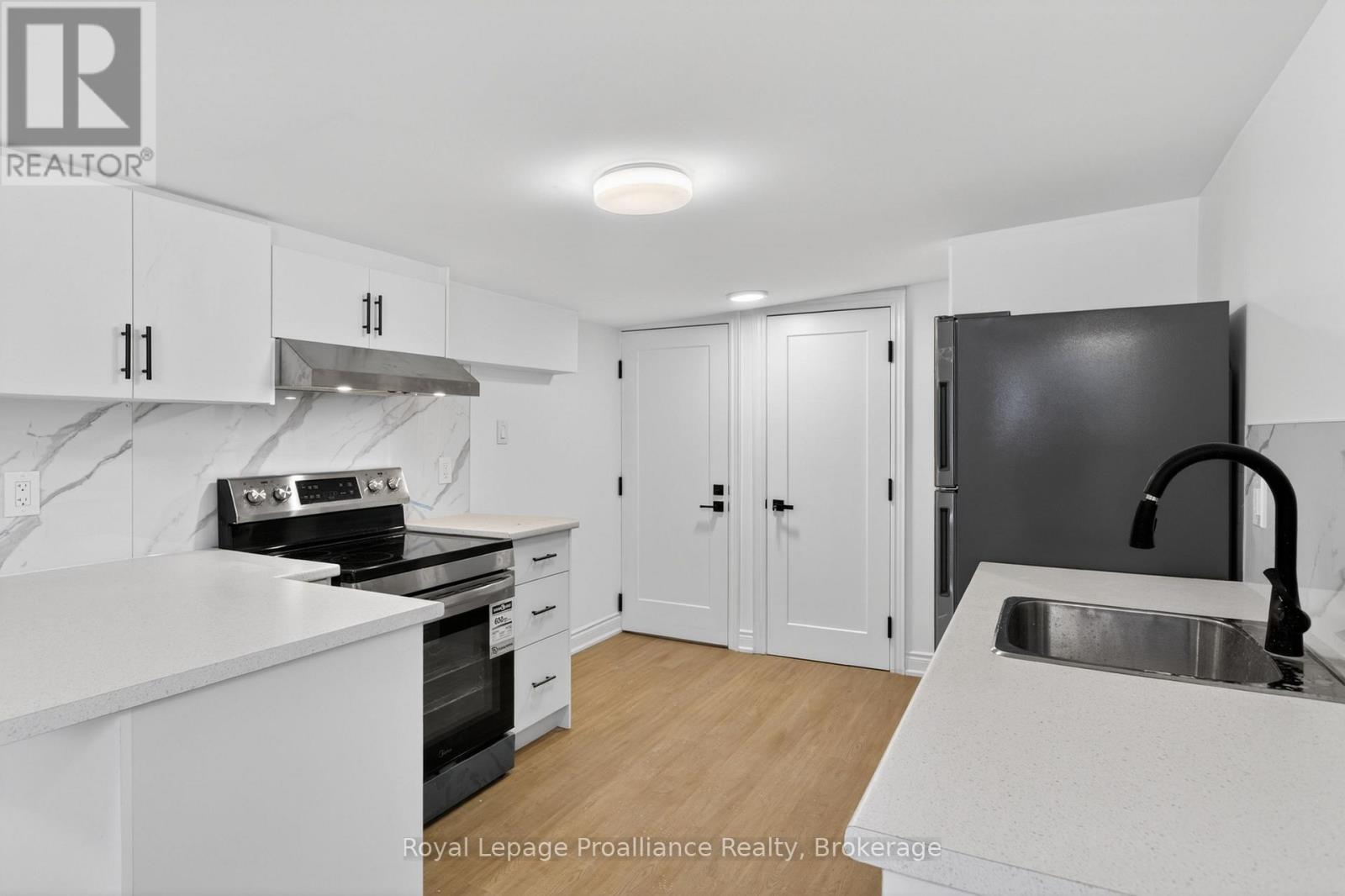 5 - 171 Hazlitt Street, Peterborough, Ontario  K9H 1L8 - Photo 4 - X13460404
