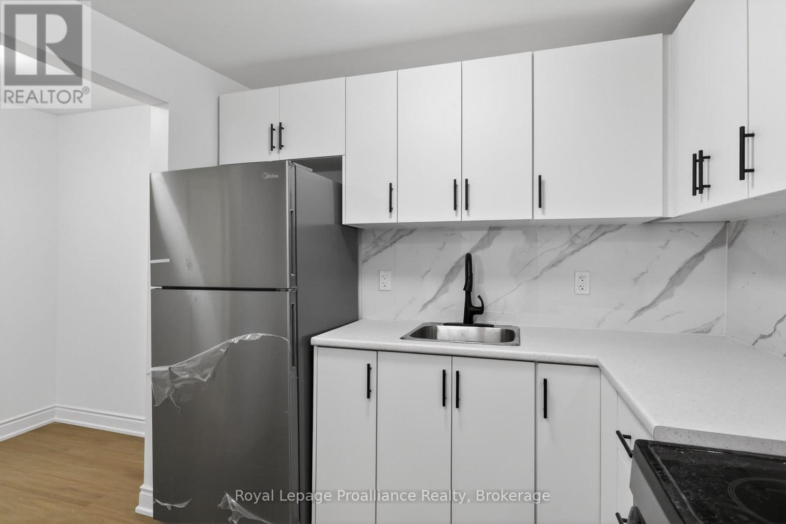 3 - 171 Hazlitt Street, Peterborough, Ontario  K9H 1L8 - Photo 5 - X13460420