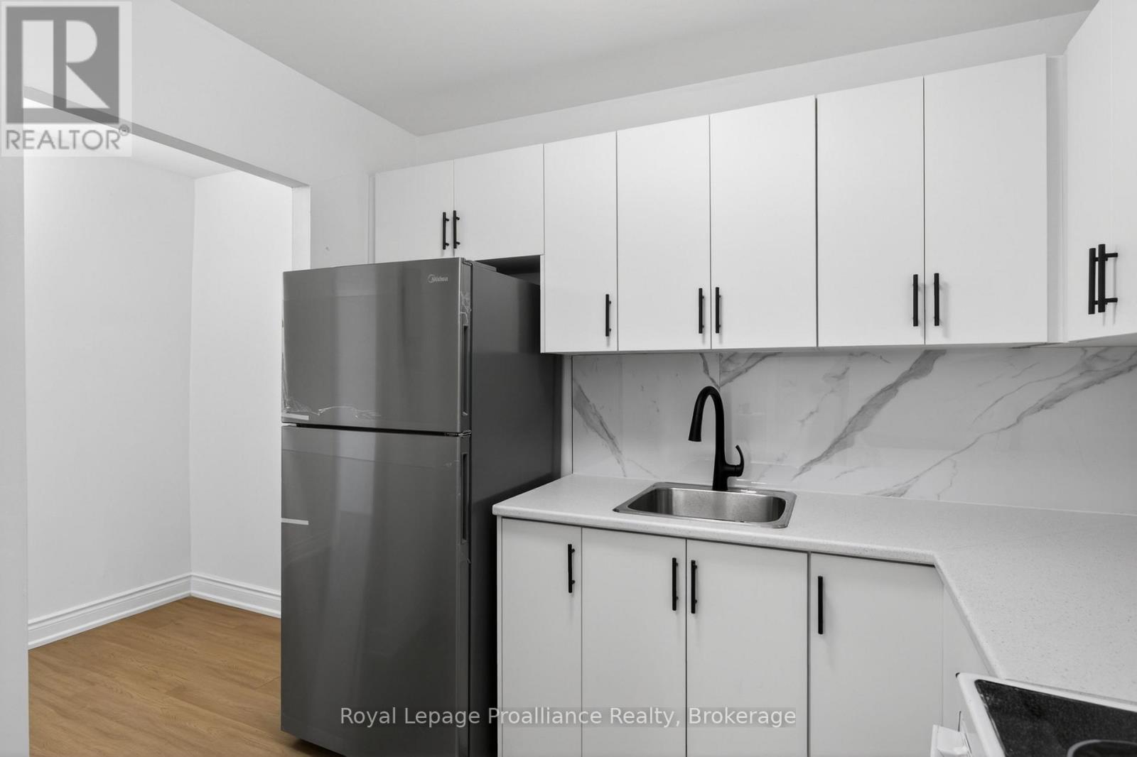 3 - 169 Hazlitt Street, Peterborough, Ontario  K9H 1L8 - Photo 5 - X13460426