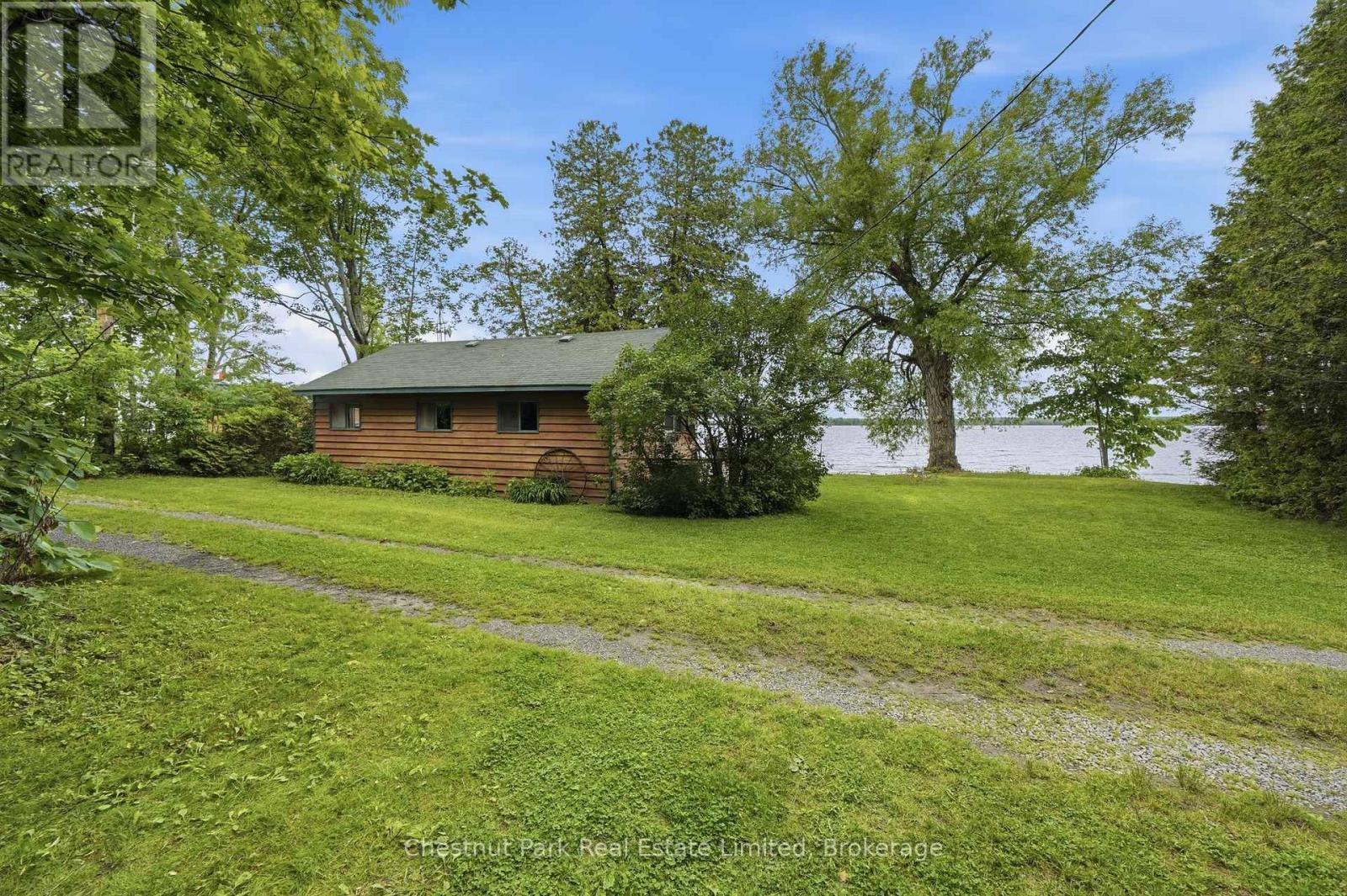 22 Bongards Lane, Prince Edward County, Ontario  K0K 2T0 - Photo 1 - X13460530