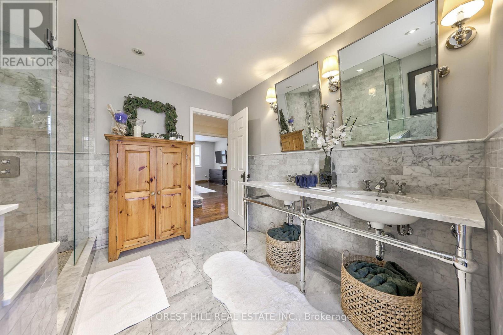 48 Grangemill Crescent, Toronto, Ontario  M3B 2J2 - Photo 21 - C13445280
