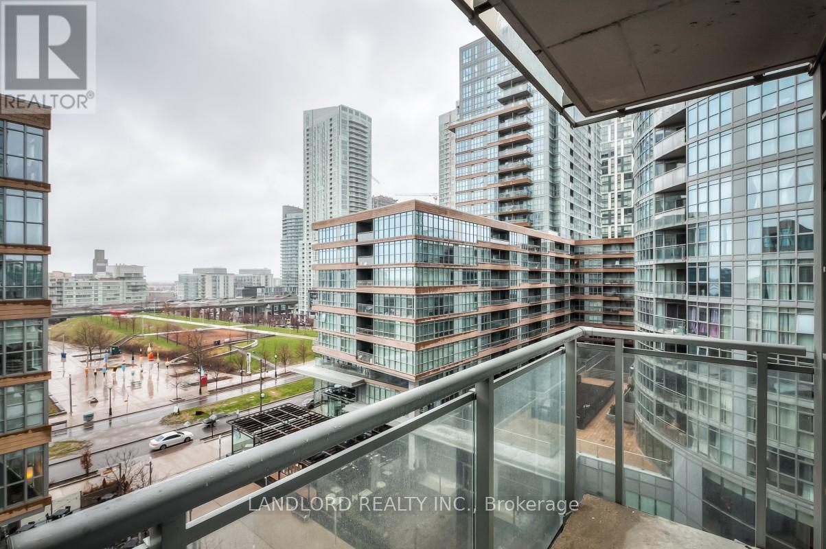 836 - 15 Iceboat Terrace, Toronto, Ontario M5V 4A5 - Photo 15 - C13458606