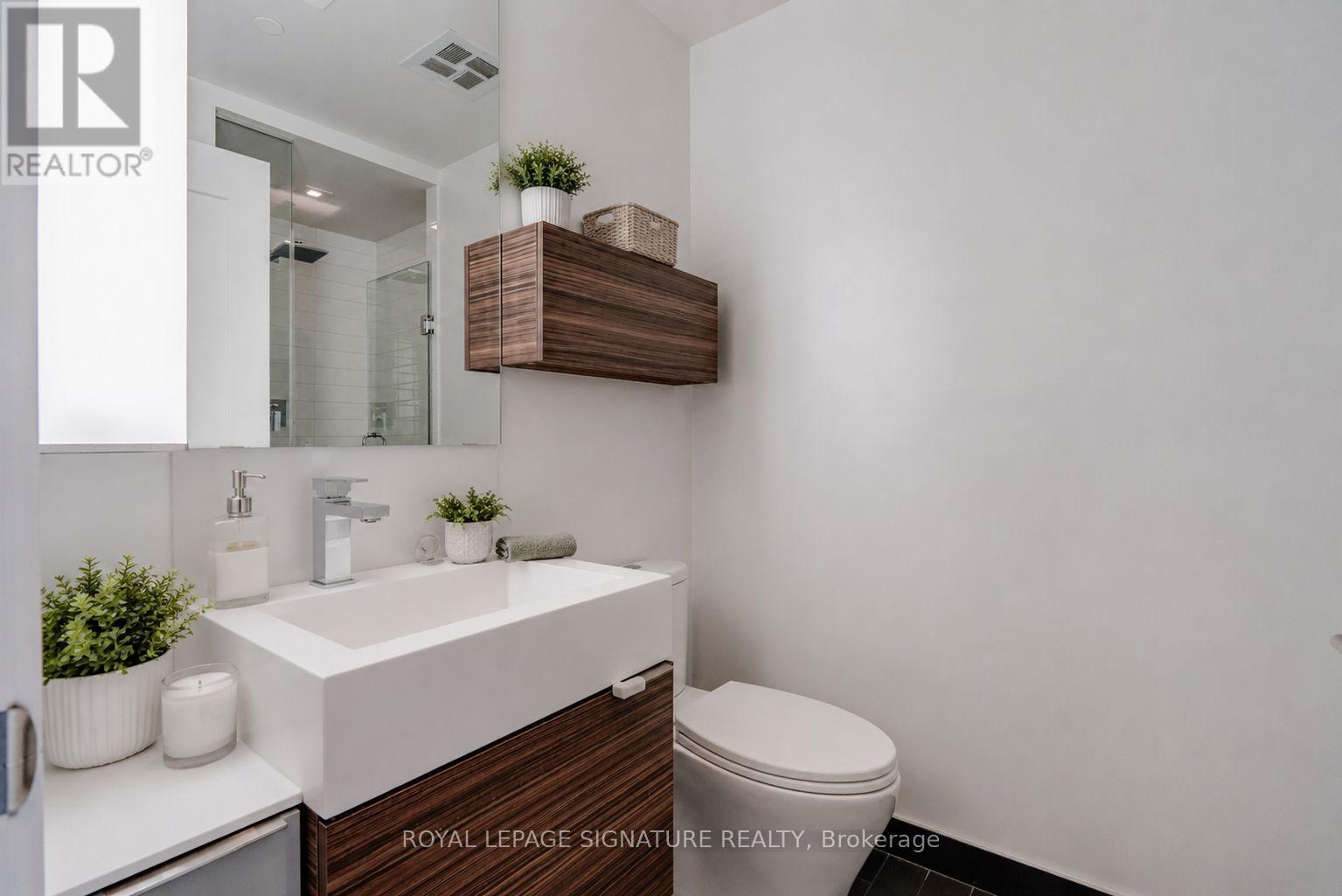 5501 - 88 Scott Street, Toronto, Ontario  M5E 0A9 - Photo 11 - C13458492
