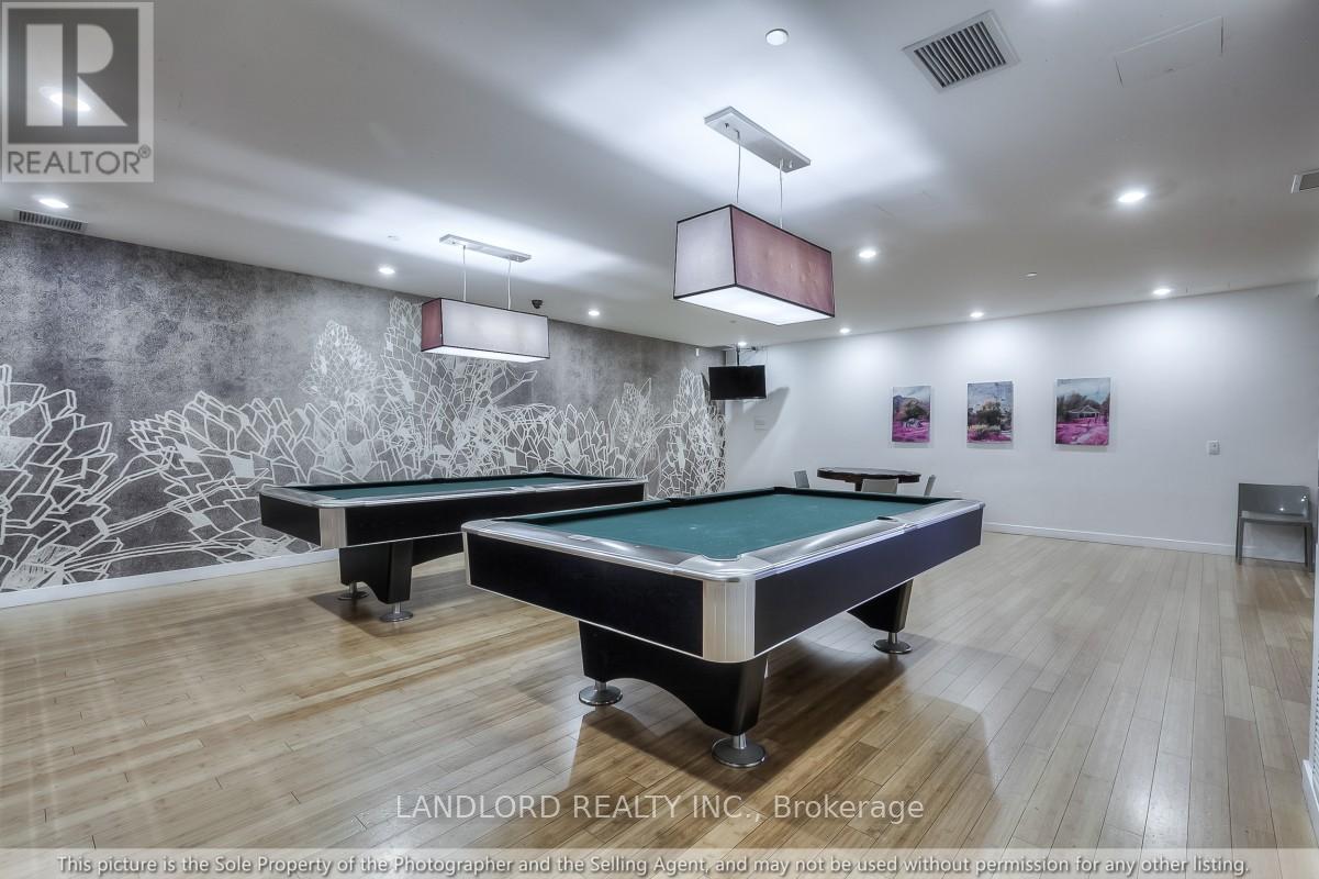836 - 15 Iceboat Terrace, Toronto, Ontario M5V 4A5 - Photo 22 - C13458606
