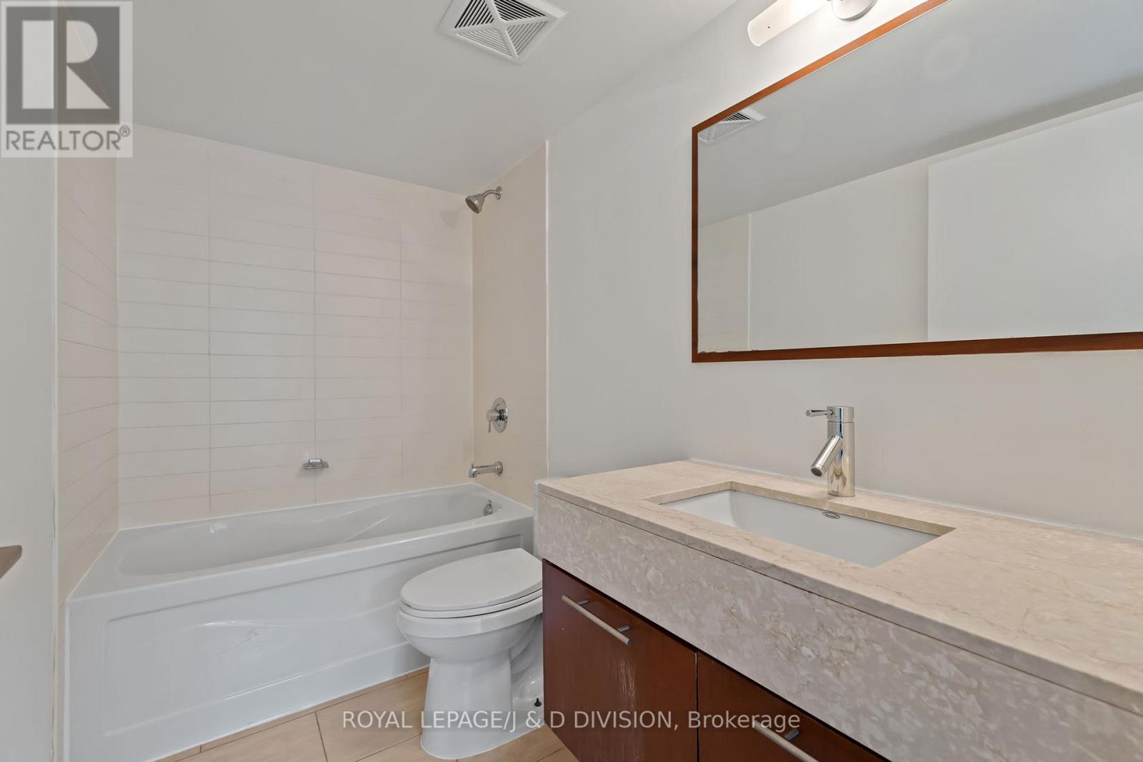 228 - 21 Nelson Street, Toronto, Ontario M5V 3H9 - Photo 18 - C13458670