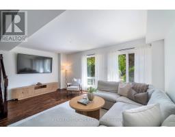 35 TORR LANE, Ajax, Ontario