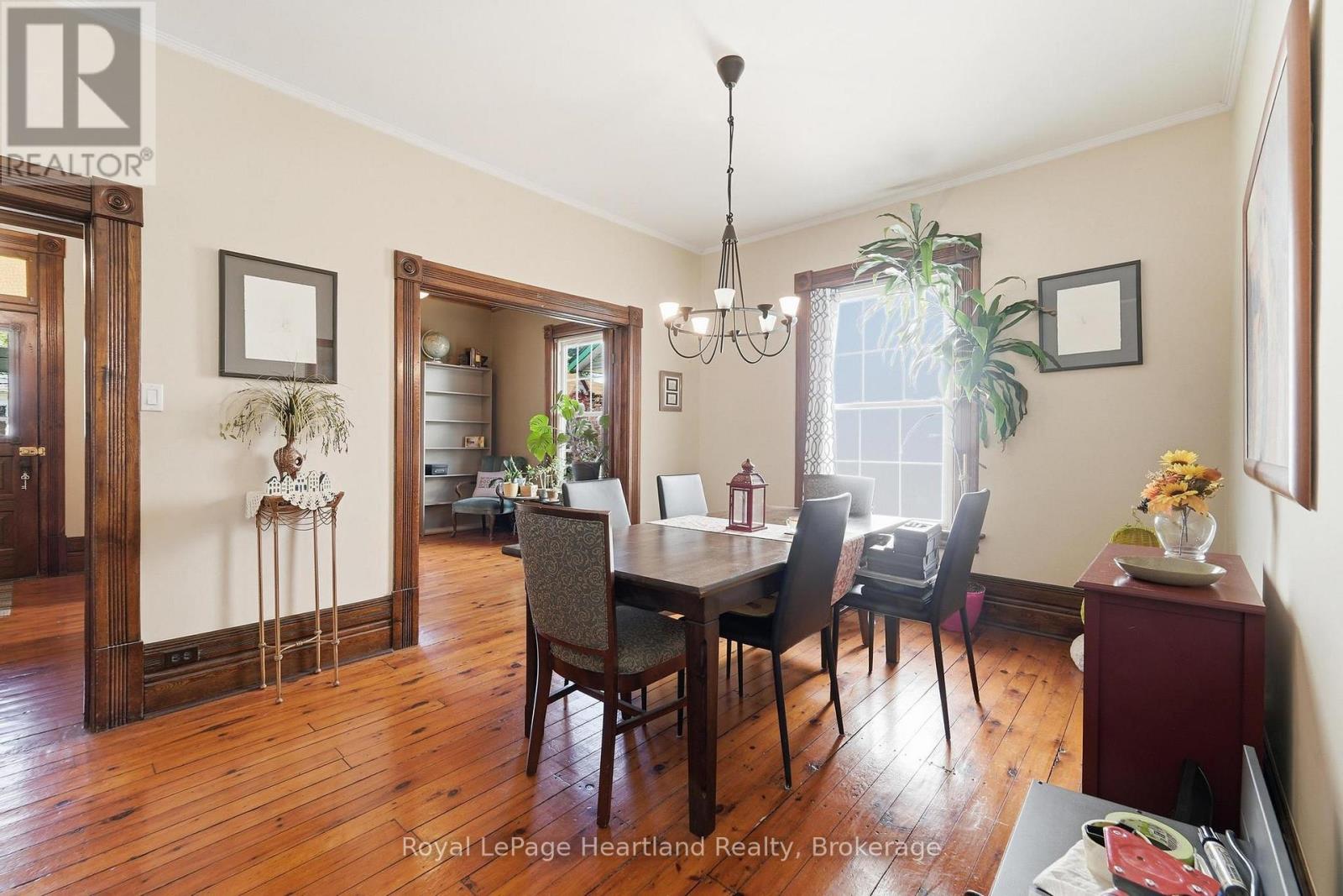 36 Trafalgar Street, Goderich (Goderich (Town)), Ontario  N7A 1T4 - Photo 12 - X13460488