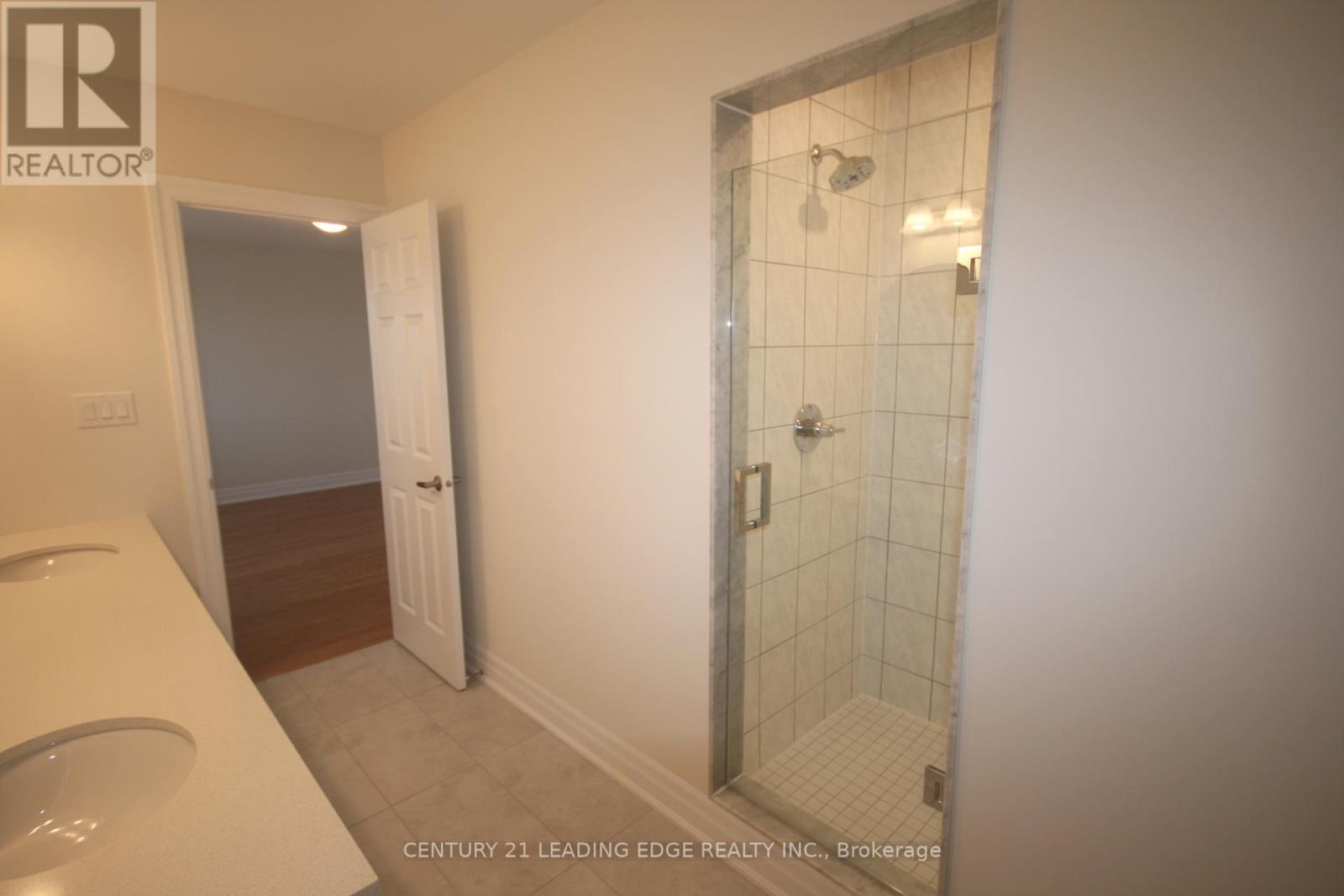 39 Ed Ewert Avenue, Clarington, Ontario L1B 1G9 - Photo 17 - E13458534