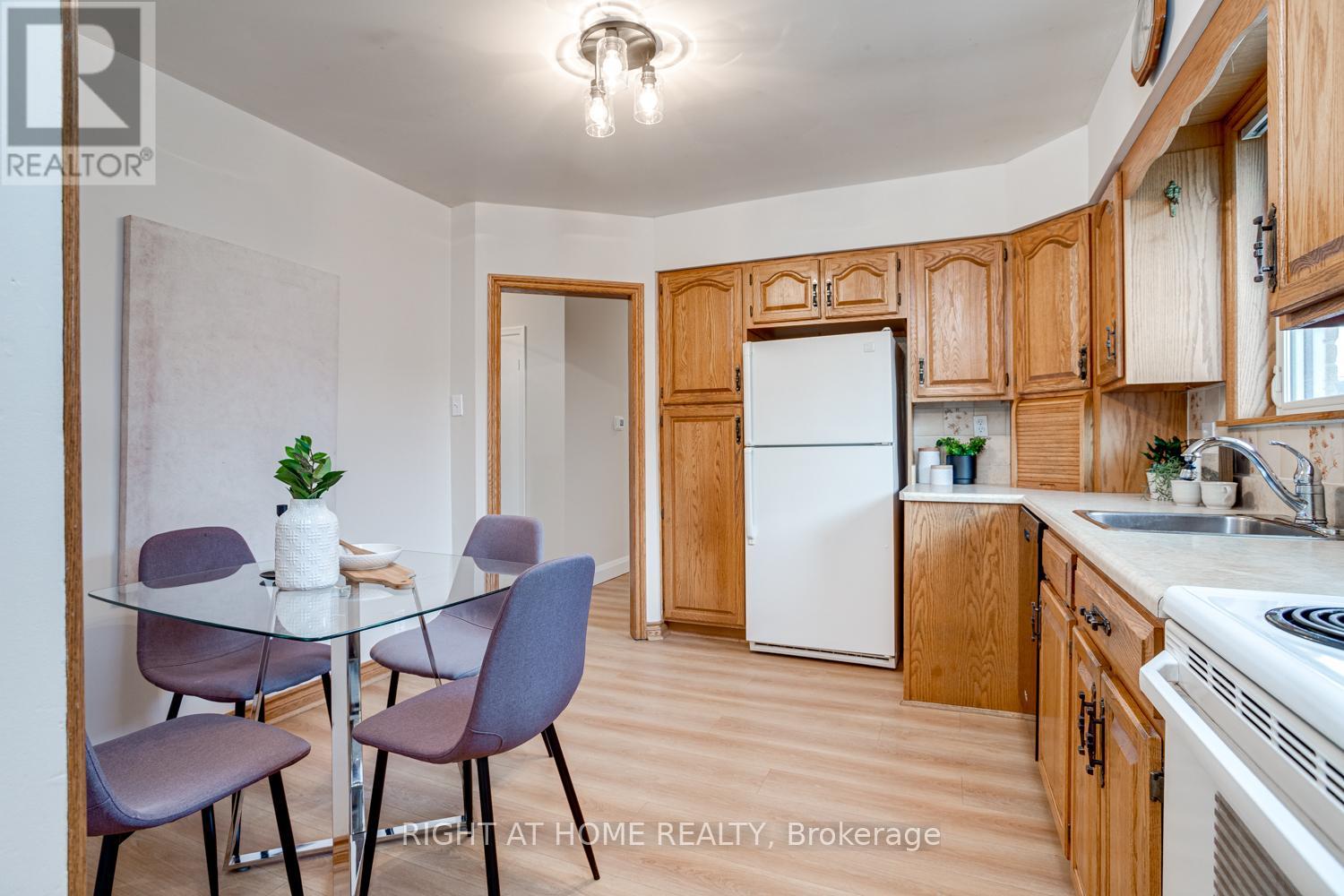 75 Milford Haven Drive, Toronto, Ontario  M1G 3C9 - Photo 14 - E13458536