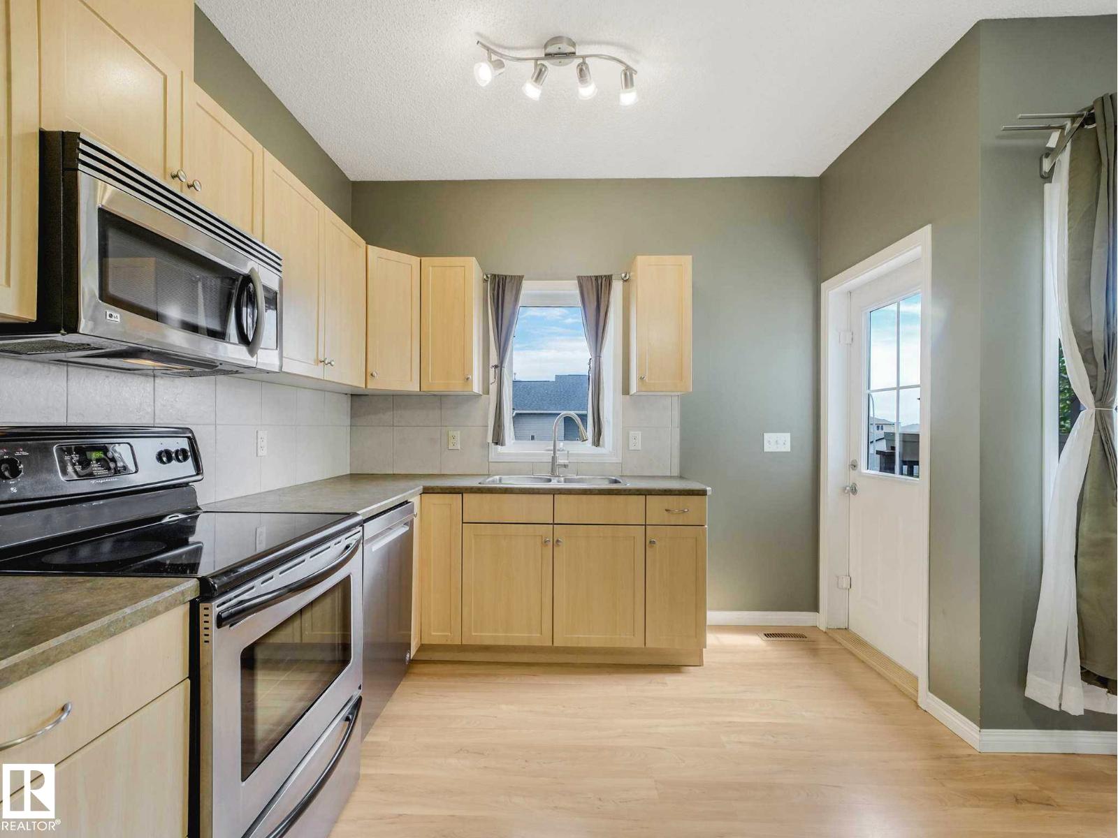 #69 171 Brintnell Bv NW, Edmonton, Alberta  T5Y 0C6 - Photo 9 - E4494275