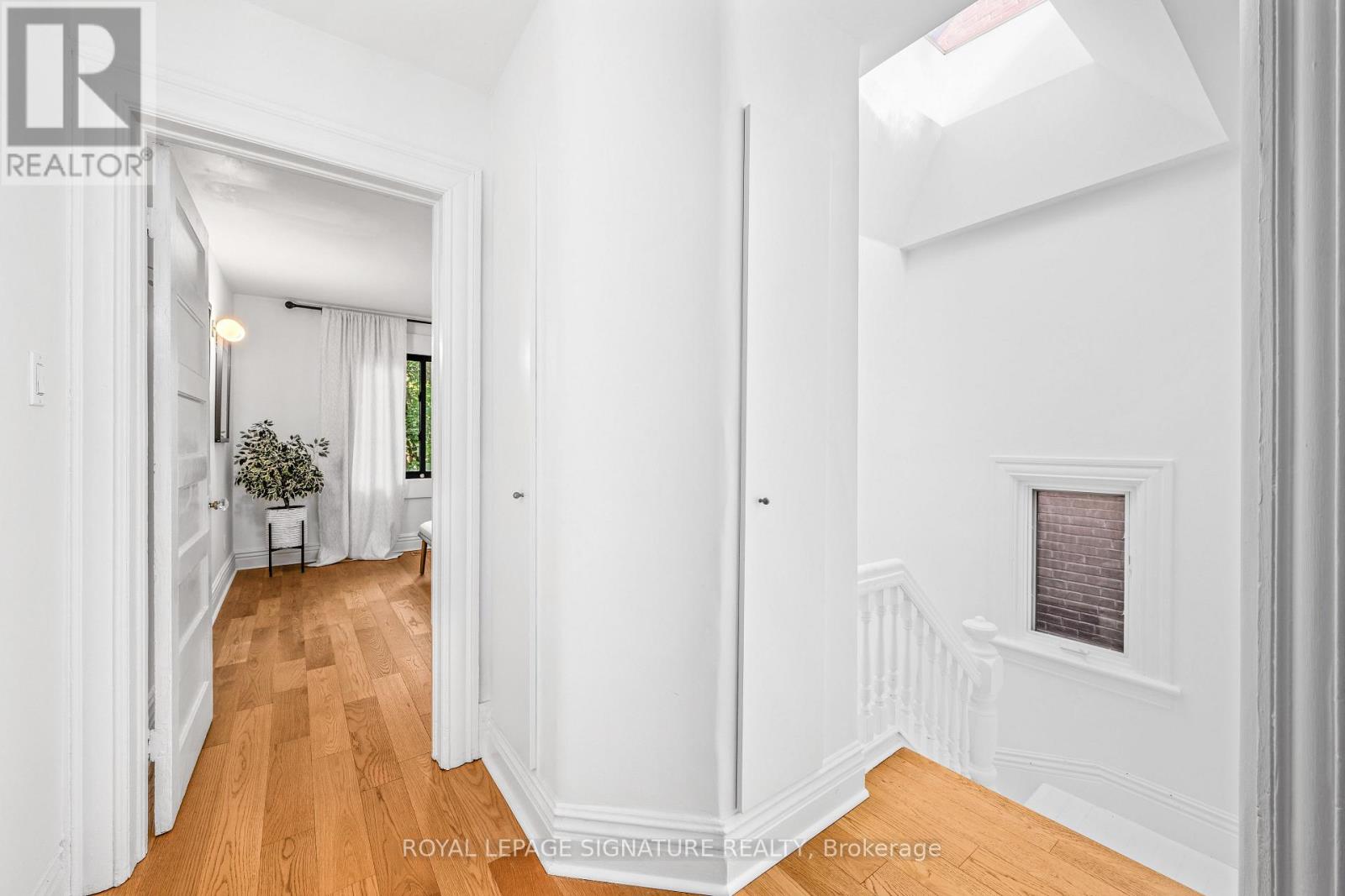 342 Logan Avenue, Toronto, Ontario  M4M 2N7 - Photo 20 - E13460170