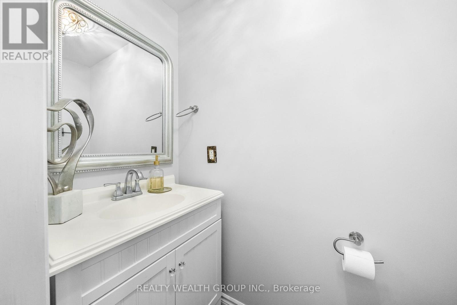 34 Castle Park Boulevard, Vaughan, Ontario  L4H 1M4 - Photo 13 - N13458740