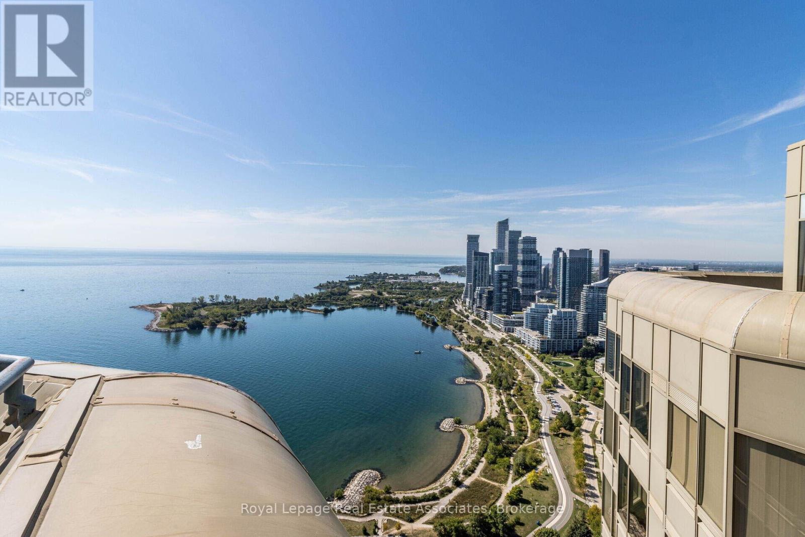 2407 - 1 Palace Pier Court, Toronto, Ontario  M8V 3W9 - Photo 28 - W13027486