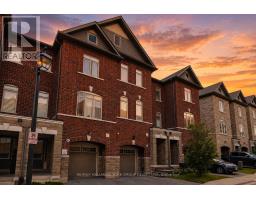104 GORDON CIRCLE, Newmarket, Ontario