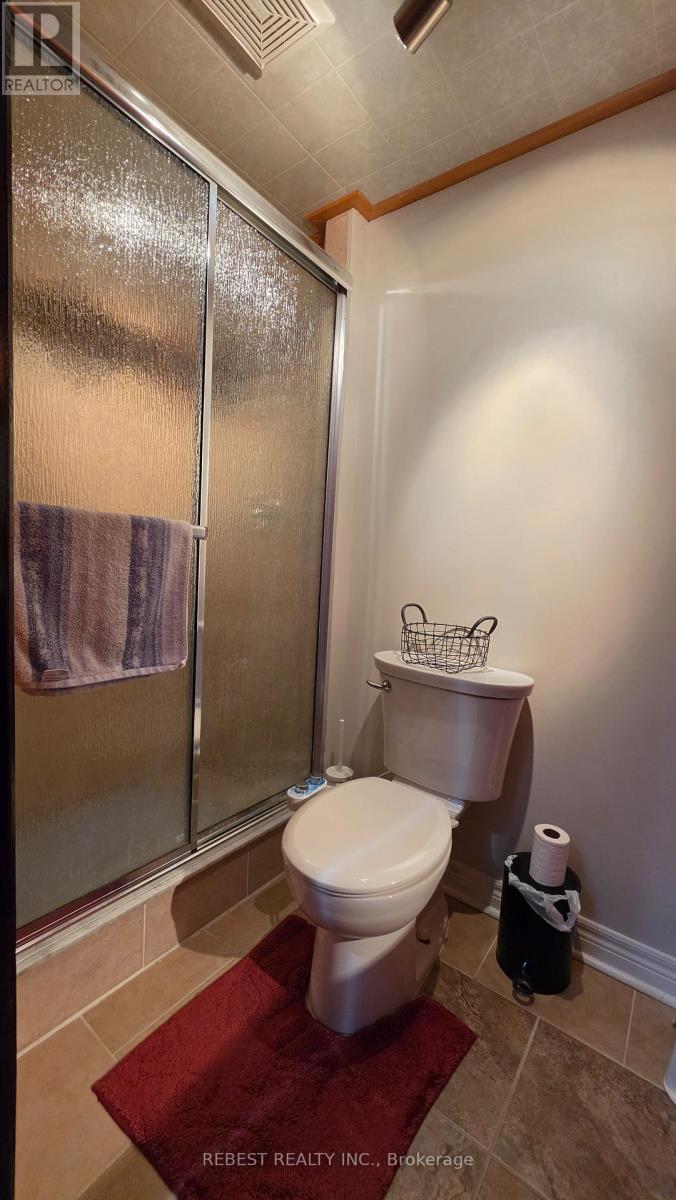 128 Starhill Crescent, Brampton, Ontario  L6R 2P9 - Photo 40 - W13454988