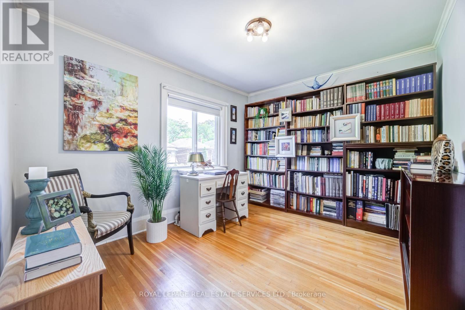 51 Halford Avenue, Toronto, Ontario  M6S 4E9 - Photo 19 - W13458368