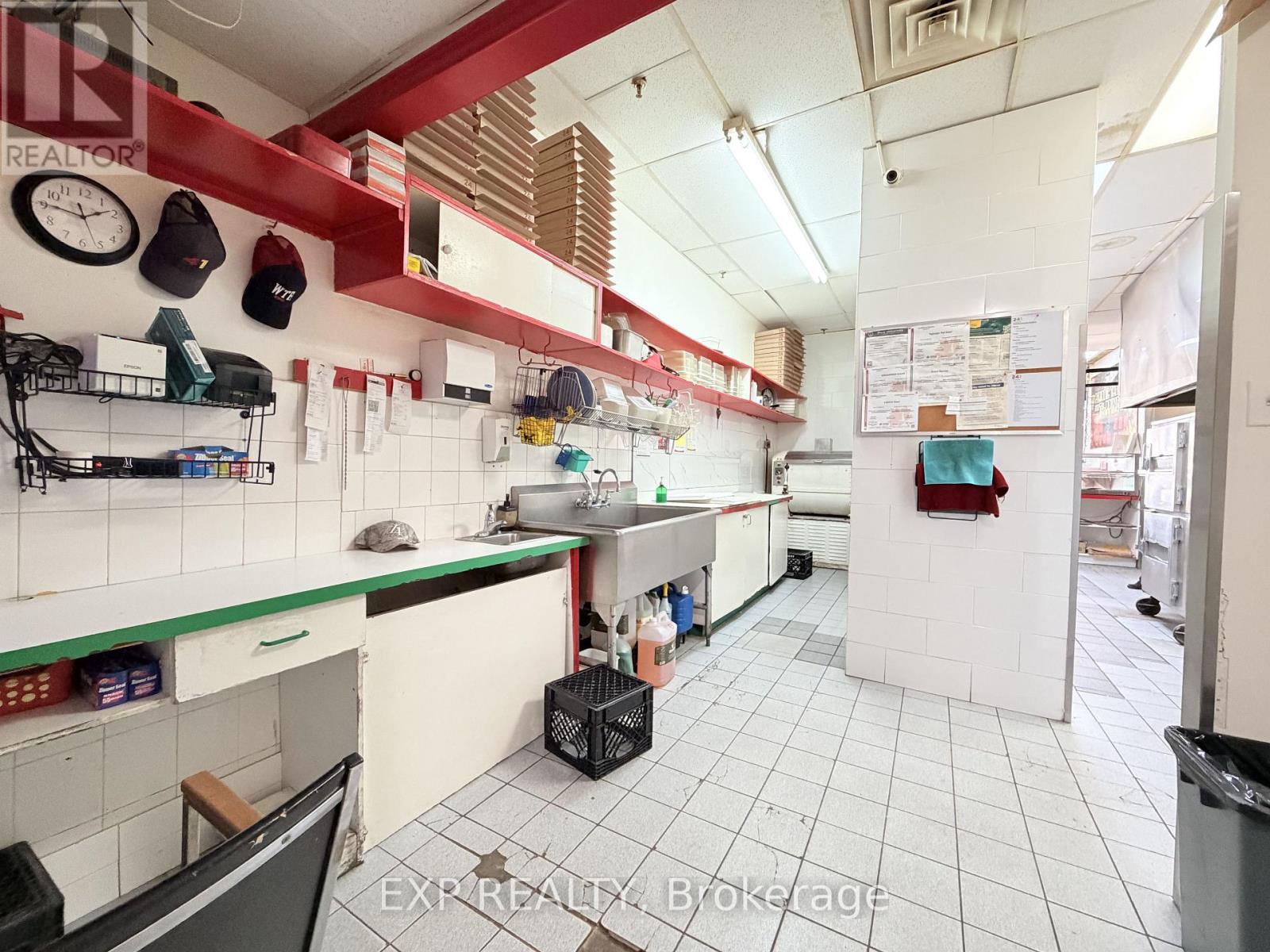 9 - 700 Balmoral Drive, Brampton, Ontario  L6T 1X2 - Photo 14 - W13458576