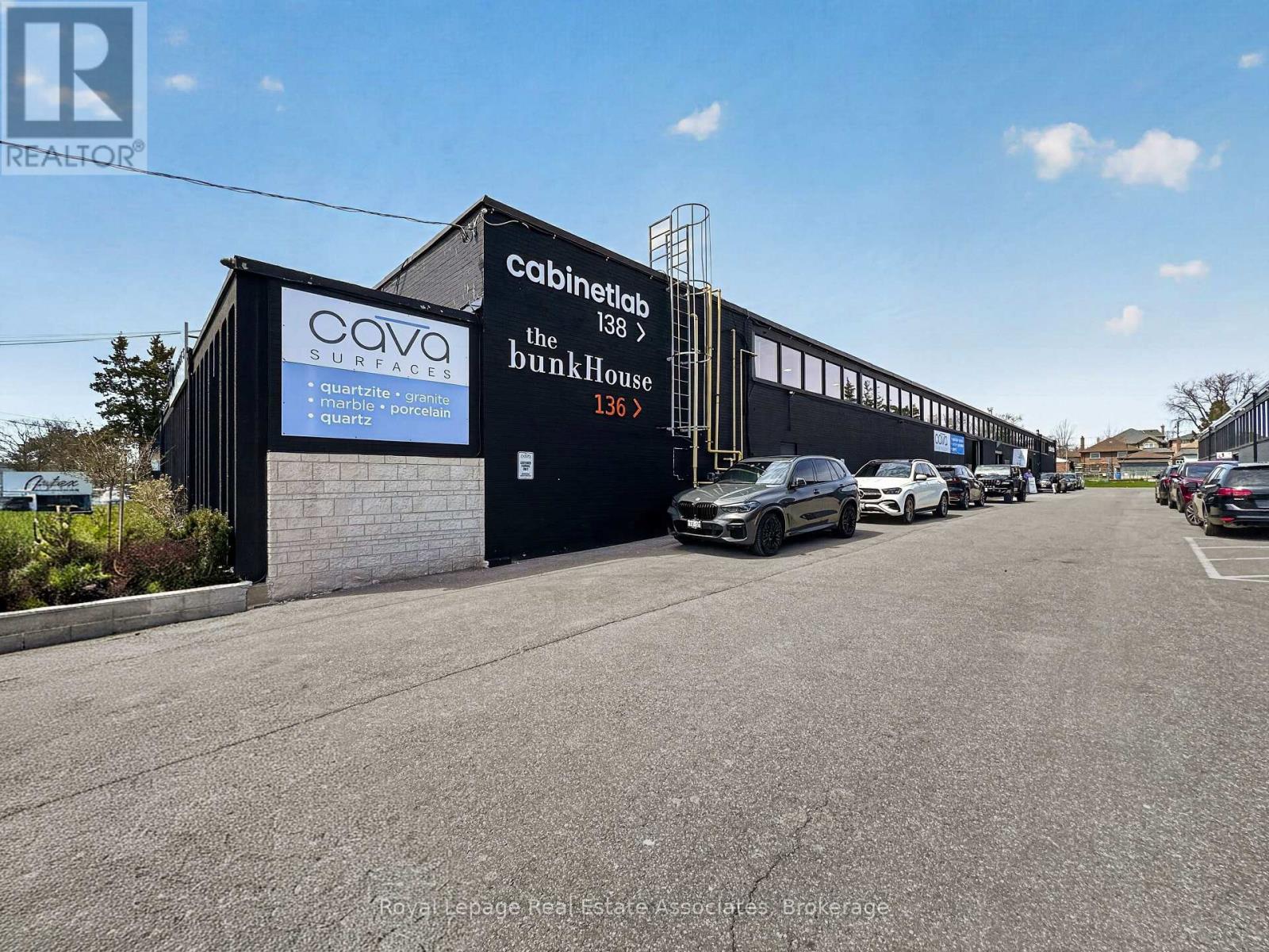 UNIT 4 - 136 TYCOS DRIVE, Toronto, Ontario