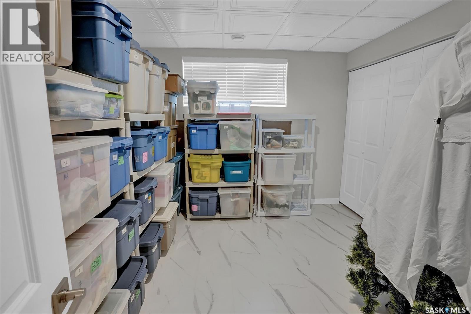8747 Wascana Gardens Place, Regina, Saskatchewan  S4V 1E8 - Photo 42 - SK037808