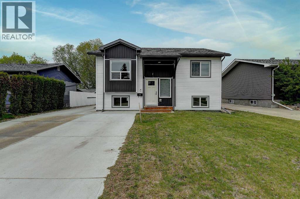 9638 112 Avenue, Grande Prairie, Alberta T8V 3B8 - Photo 1 - A2314780