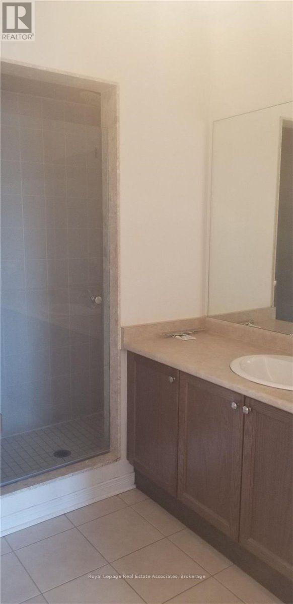 5749 Retreat Street, Mississauga, Ontario  L5R 0B5 - Photo 13 - W13415710