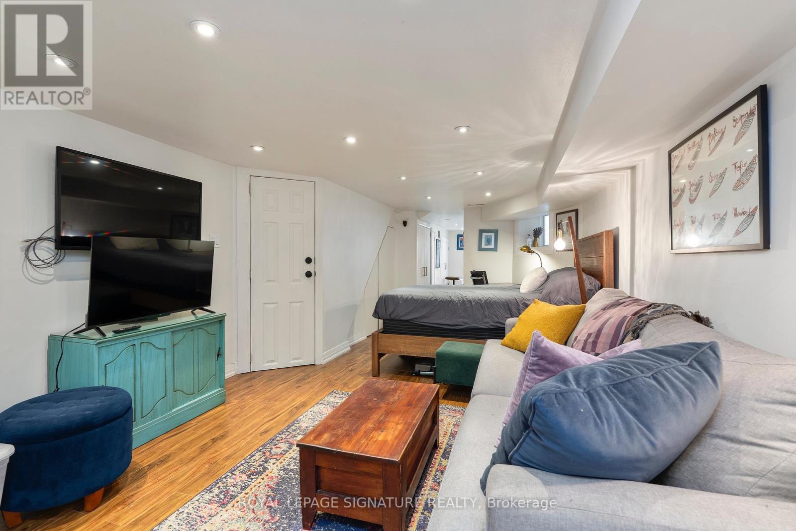 174 Yarmouth Road, Toronto, Ontario  M6G 1X4 - Photo 34 - W13458676