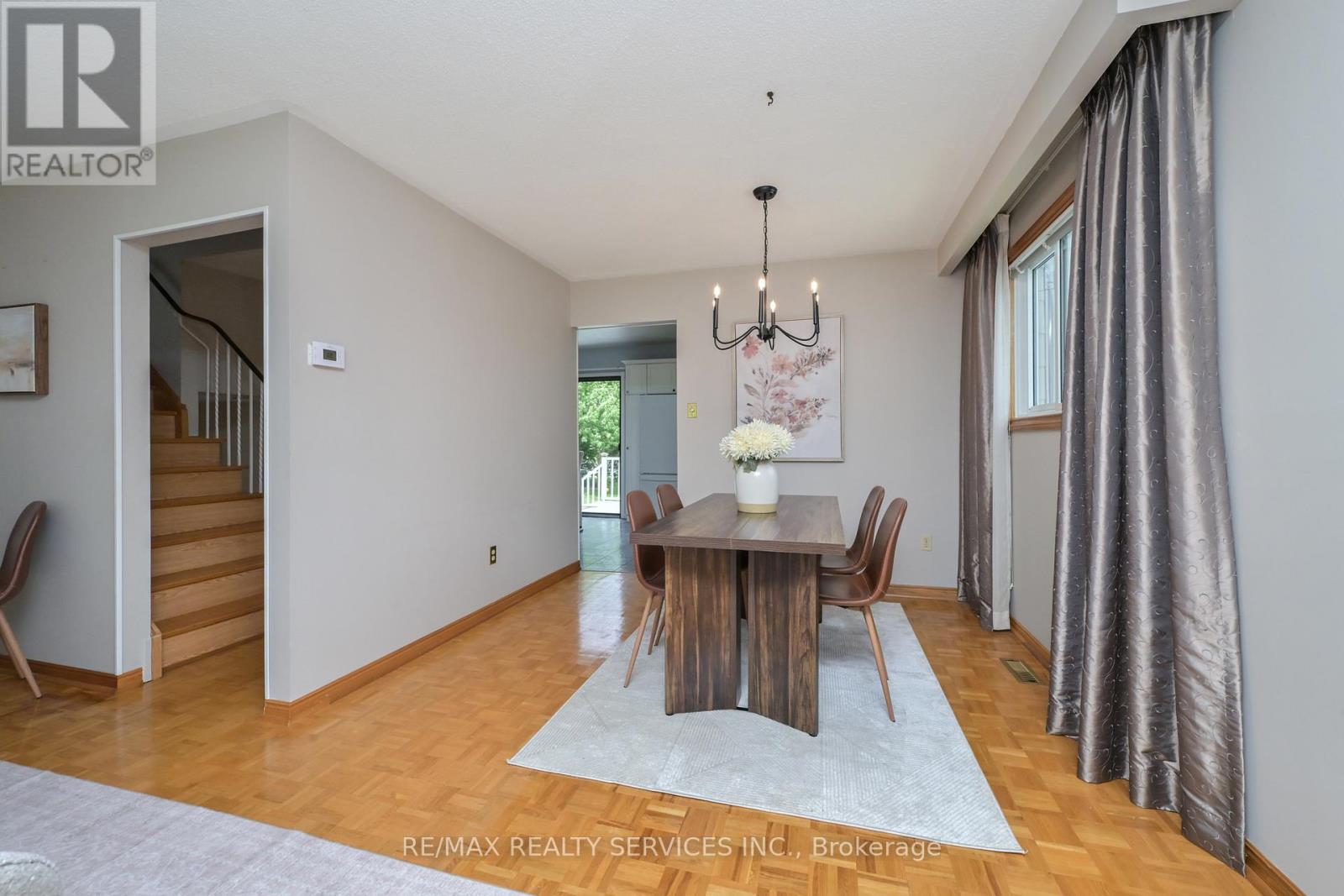 47 Grassington Crescent, Brampton, Ontario  L6S 1Z5 - Photo 10 - W13458706