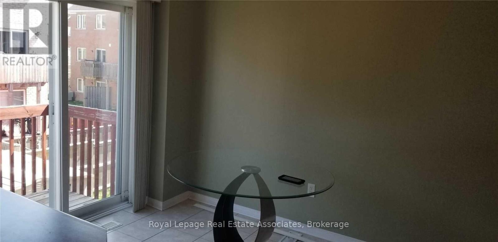 5749 Retreat Street, Mississauga, Ontario  L5R 0B5 - Photo 4 - W13415710
