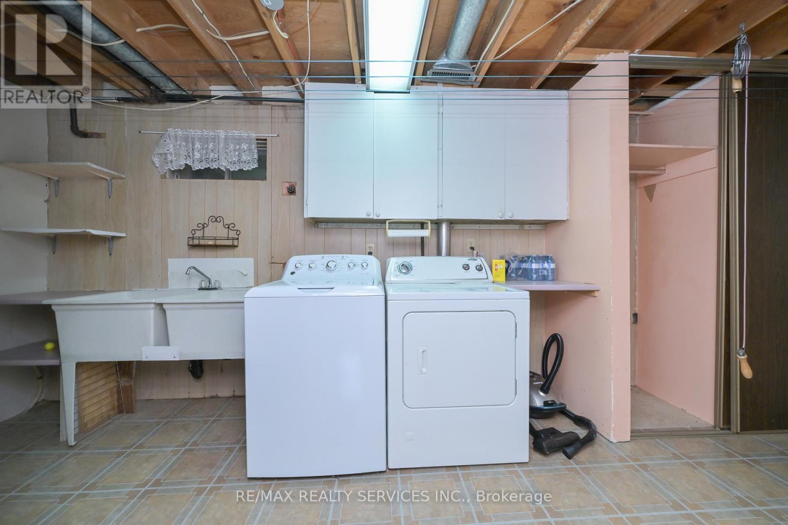 47 Grassington Crescent, Brampton, Ontario  L6S 1Z5 - Photo 18 - W13458706