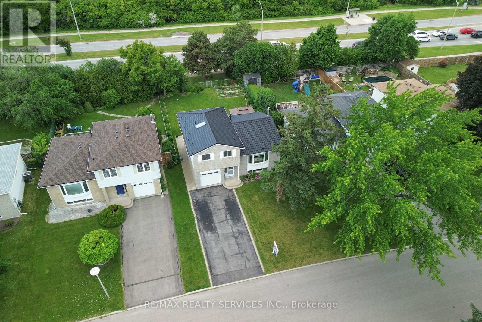 47 Grassington Crescent, Brampton, Ontario  L6S 1Z5 - Photo 26 - W13458706