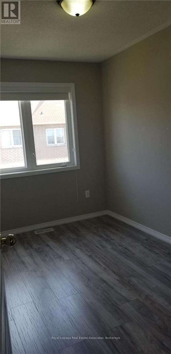 5749 Retreat Street, Mississauga, Ontario  L5R 0B5 - Photo 10 - W13415710