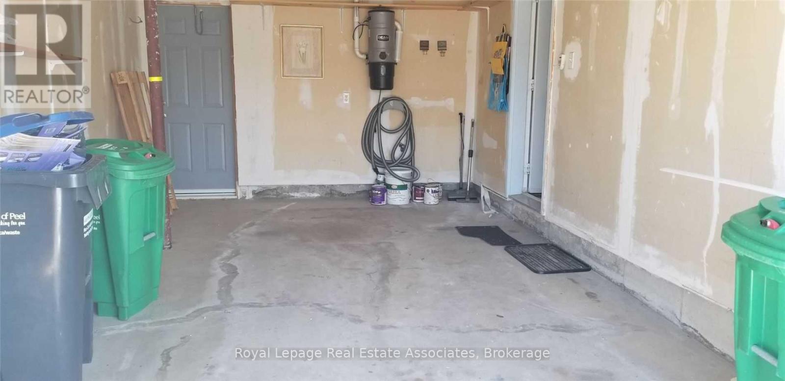 5749 Retreat Street, Mississauga, Ontario  L5R 0B5 - Photo 21 - W13415710