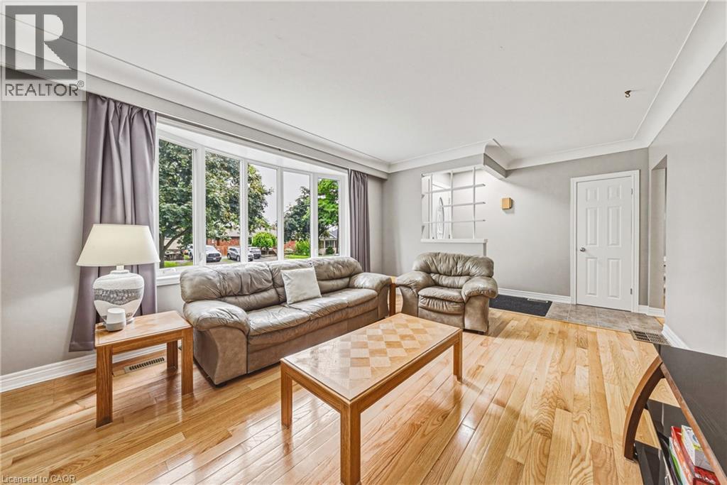 1208 Homewood Drive, Burlington, Ontario  L7P 2M4 - Photo 9 - 40838927