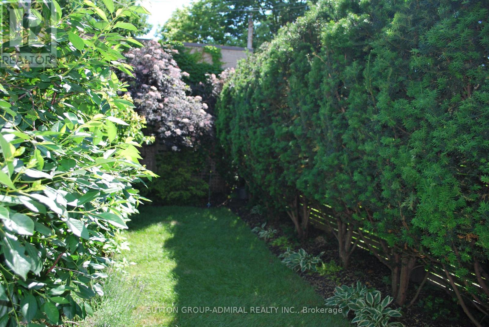101 Laughton Avenue, Toronto, Ontario  M6N 2X1 - Photo 19 - W13458550