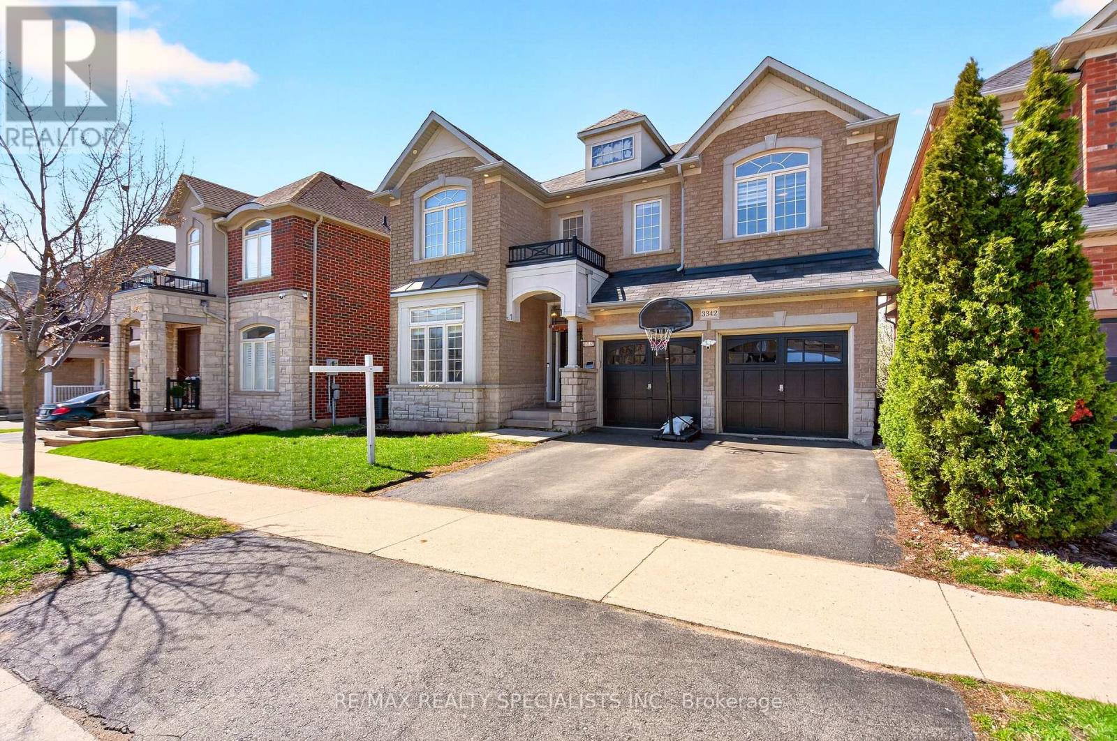 3342 Cline Street, Burlington, Ontario L7M 0J9 - Photo 2 - W13458542