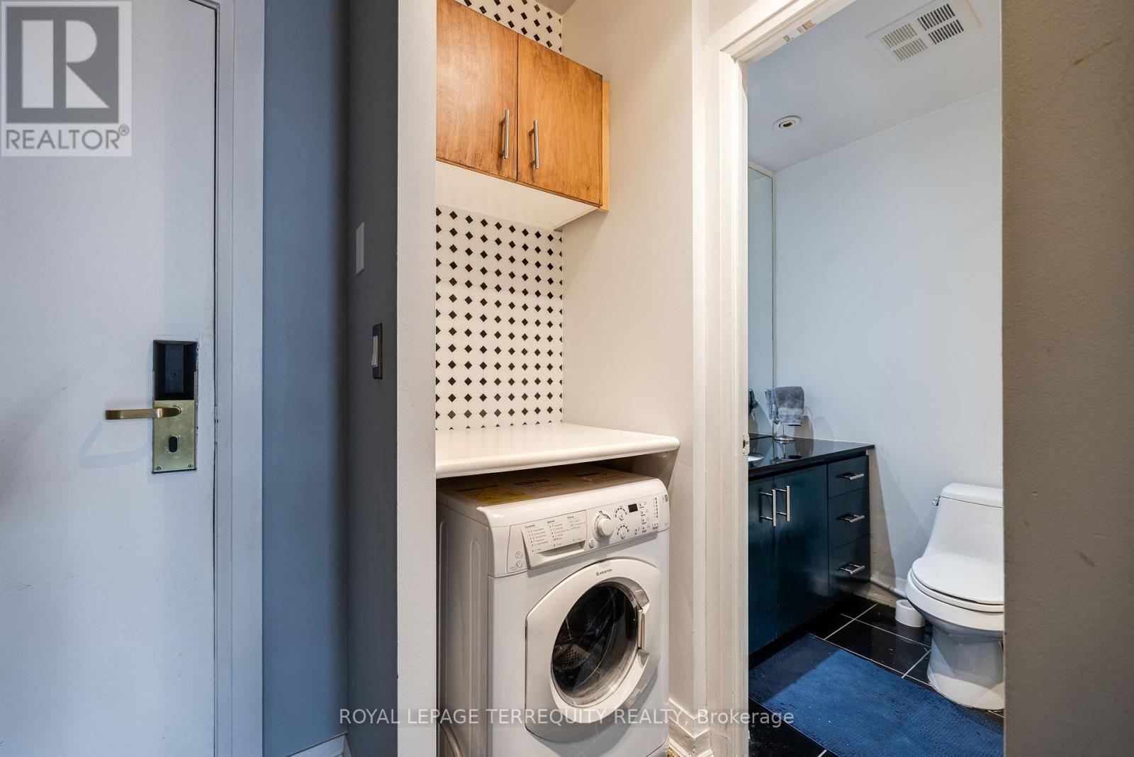 225 - 2737 Keele Street, Toronto, Ontario  M3M 2E9 - Photo 14 - W13458574