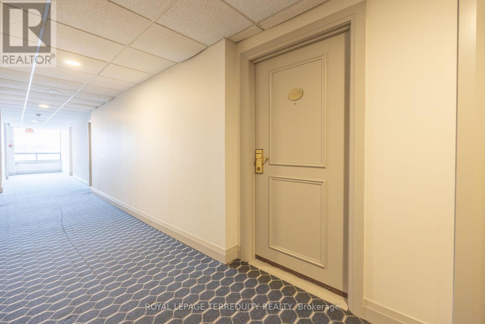 225 - 2737 Keele Street, Toronto, Ontario  M3M 2E9 - Photo 2 - W13458574