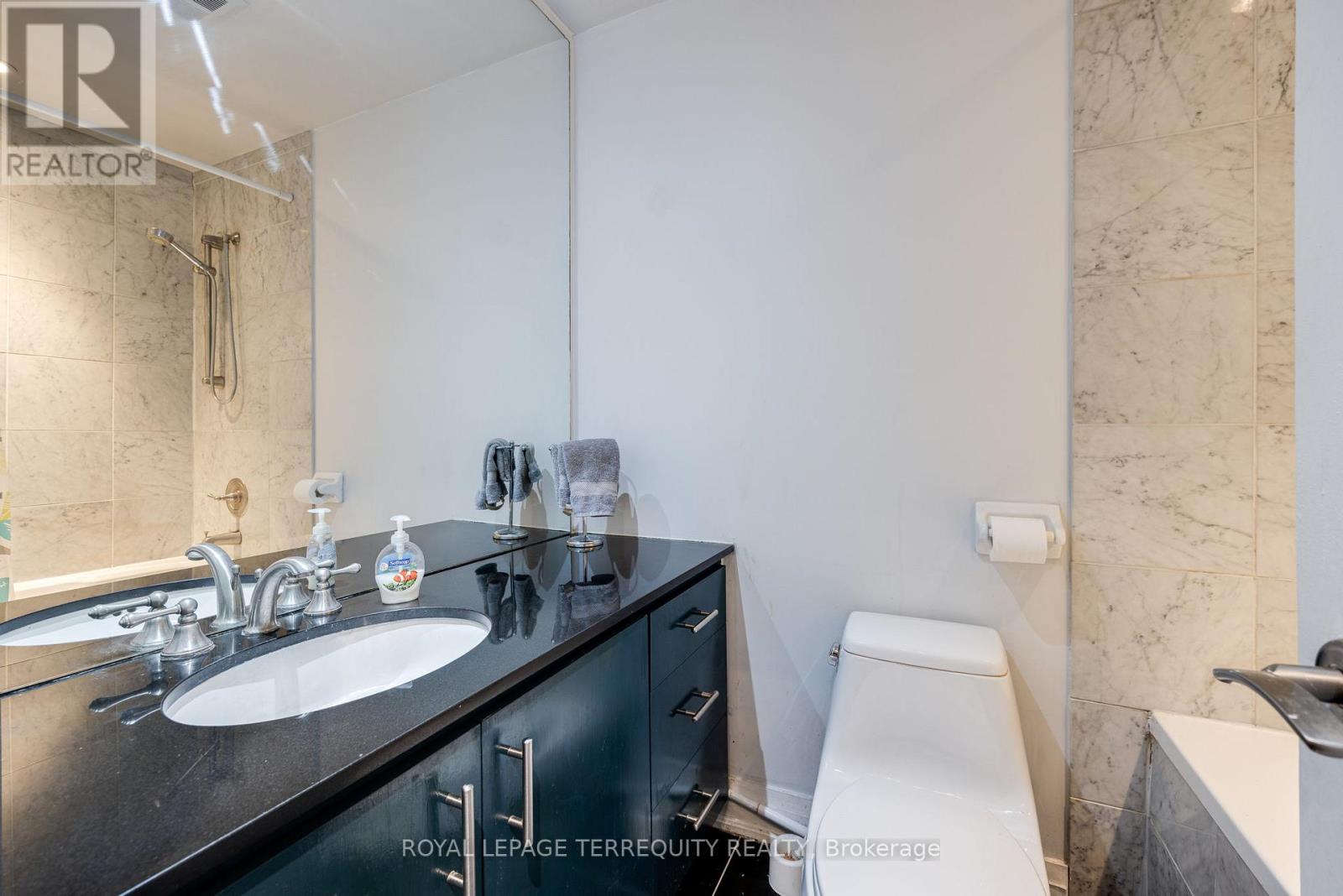 225 - 2737 Keele Street, Toronto, Ontario  M3M 2E9 - Photo 15 - W13458574
