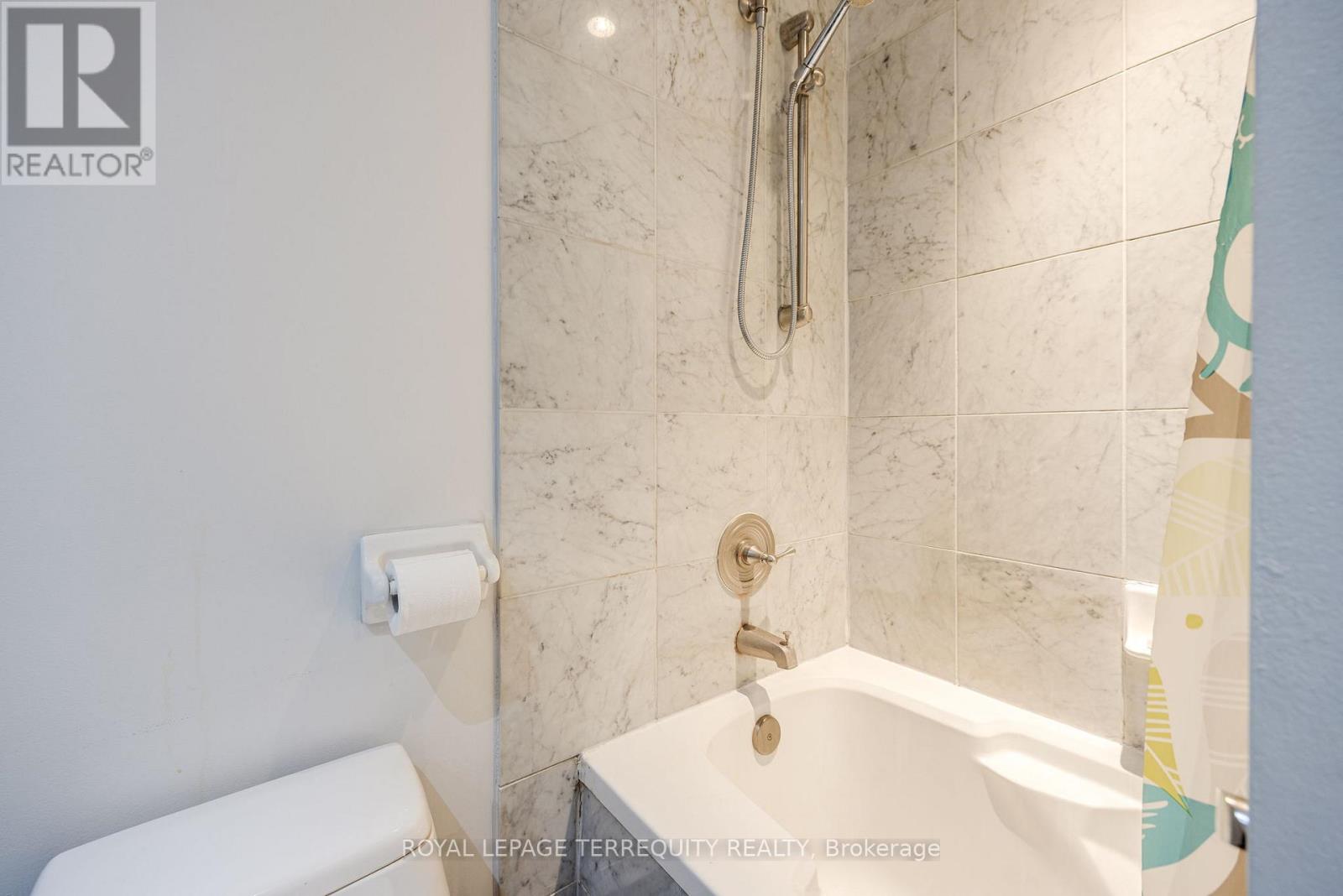 225 - 2737 Keele Street, Toronto, Ontario  M3M 2E9 - Photo 16 - W13458574